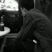 伤感头像男生背影_孤独伤感的背影