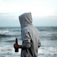 伤感头像男生背影_孤独伤感的背影