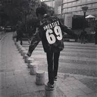 男生背影头像伤感_霸气范的背影