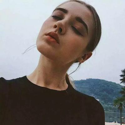 小清新欧美女生头像_个性范欧美女生