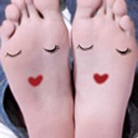 超级甜蜜qq情侣头像卡通_沉浸在爱的世界里