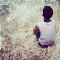 帅气背影男生头像_微信男生背影头像