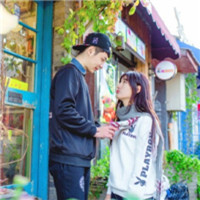 阳光下的情侣qq头像_阳光下的美好