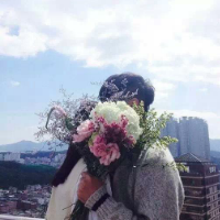 阳光下的情侣qq头像_阳光下的美好