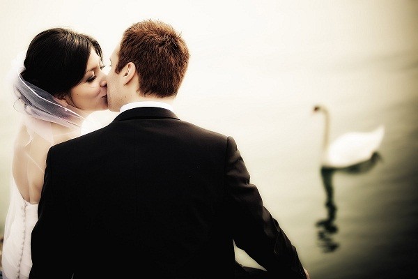 非主流情侣亲吻图片