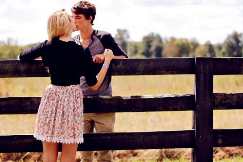 非主流情侣亲吻图片