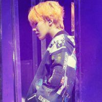 迷人微笑的非主流男生头像