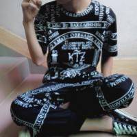 最新非主流情侣头像1左1右