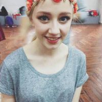 唯美梦幻的非主流欧美女生头像