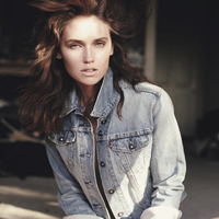 唯美梦幻的非主流欧美女生头像