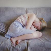 唯美梦幻的非主流欧美女生头像