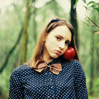 唯美梦幻的非主流欧美女生头像