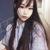 哭了的女生头像