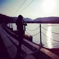 qq头像女生闺蜜两张配一对