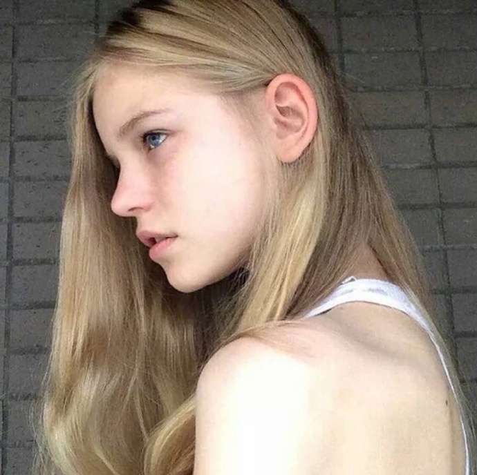 非主流欧美女生图片