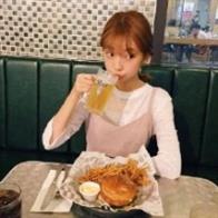 非主流唯美女生头像拽