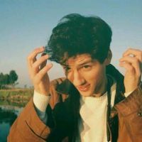 欧美阳光意境男头像