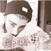 欧美阳光意境男头像