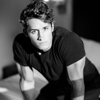 欧美阳光意境男头像