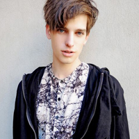 欧美阳光意境男头像