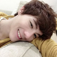 酷帅镜头男生头像