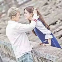 最新创意高清情侣头像一人一张