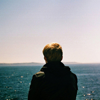 微信韩系帅哥头像背影