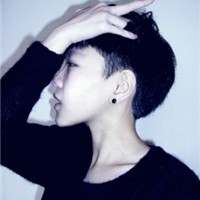 高冷男生qq头像