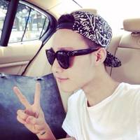 高冷男生qq头像