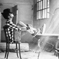 唯美伤感男生背影头像