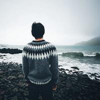 温柔暖男微信背影头像