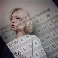 透明键盘女生头像