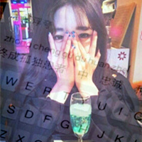 透明键盘女生头像