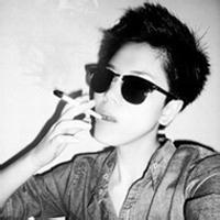 孤独男生抽烟头像