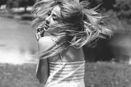 2017非主流男生伤感扣扣签名