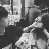 黑白意境情侣头像