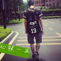 背影男生带字qq头像