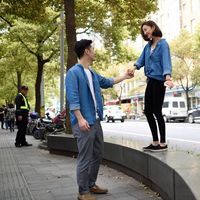 一左一右的创意高清情侣头像