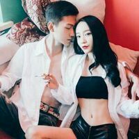 一左一右的创意高清情侣头像