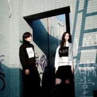 一左一右的创意高清情侣头像