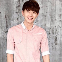 干净帅气男生QQ头像