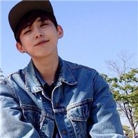 意境唯美的男生头像