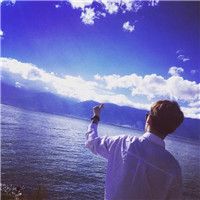 意境唯美的男生头像