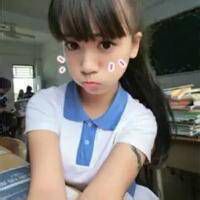 校园风小清新女生头像带字