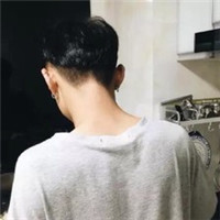 酷帅背影男生头像