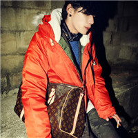 潮范儿风格男生头像