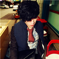 潮范儿风格男生头像