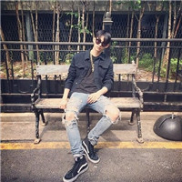 潮范儿风格男生头像