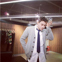 潮范儿风格男生头像