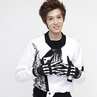 潮范儿风格男生头像